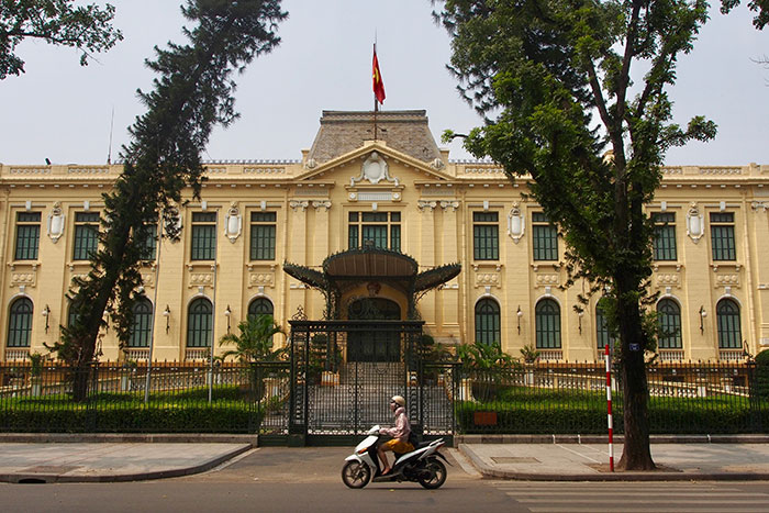 quartier français Hanoi maison hôte gouvernement